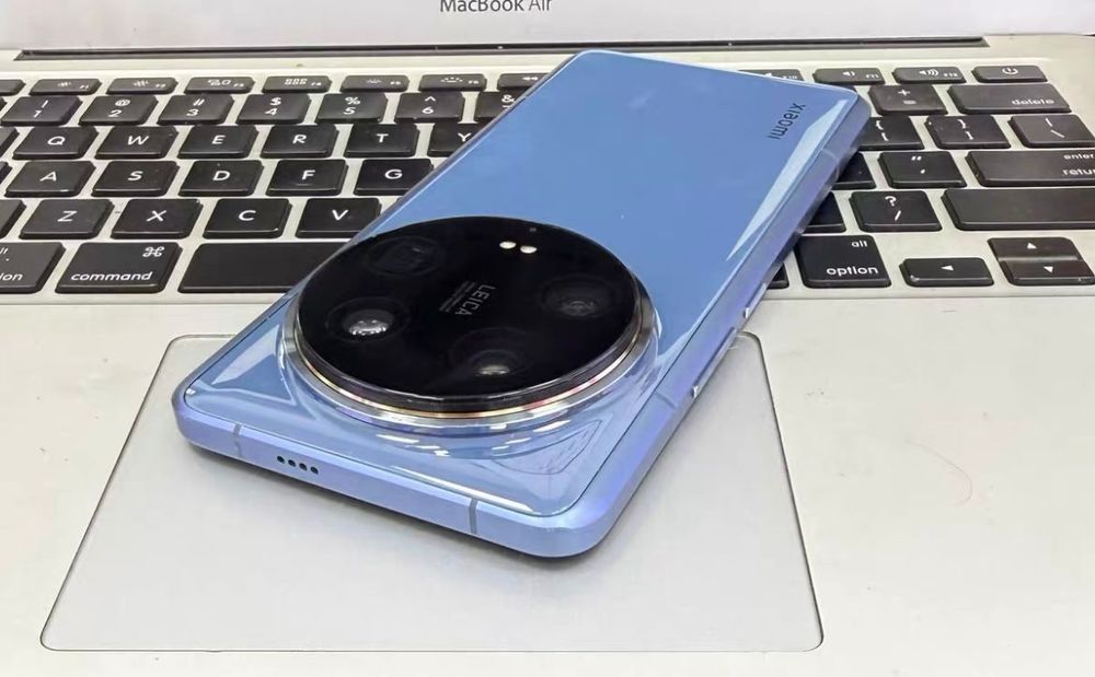 Xiaomi 14 Ultra (12/256 GB) — Blue
