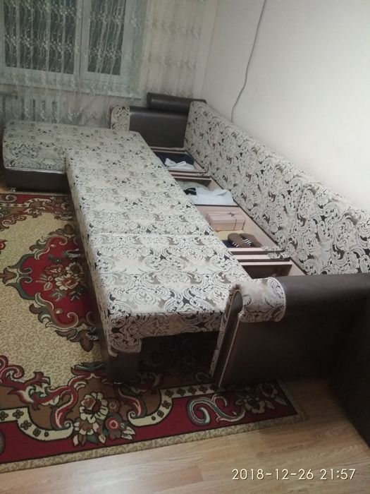 Диван для гостиной