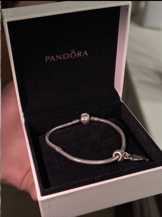 Браслет PANDORA оригинал с шармом