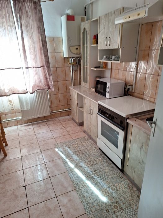 Apartament 2 camere decomandate