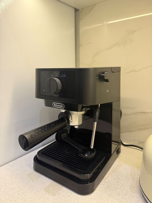 Продам кофемашину Delonghi