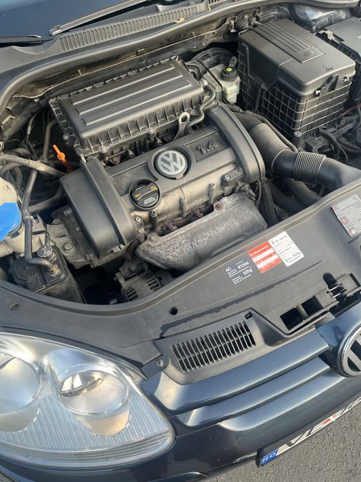 Volkswagen GOLF 5