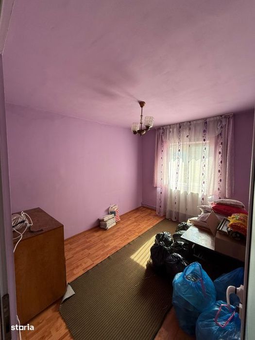 Apartament 3 camere, 66 mp utili, 2 bai, dressing  – bloc caramida