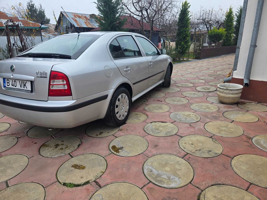 Skoda Octavia Tour 2006-Prim proprietar /16 MPI.105Cp/170000km