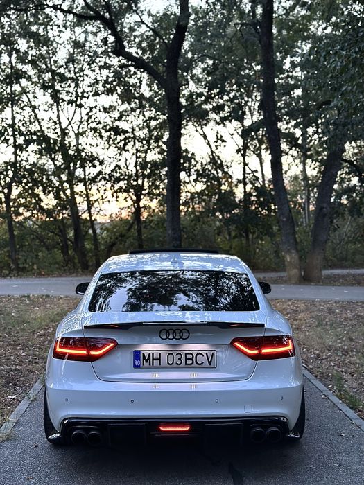 AUDI A5 Sportback S-line | 2.0 TDI 177 CP | QUATTRO | MANUALĂ | TRAPĂ | R19