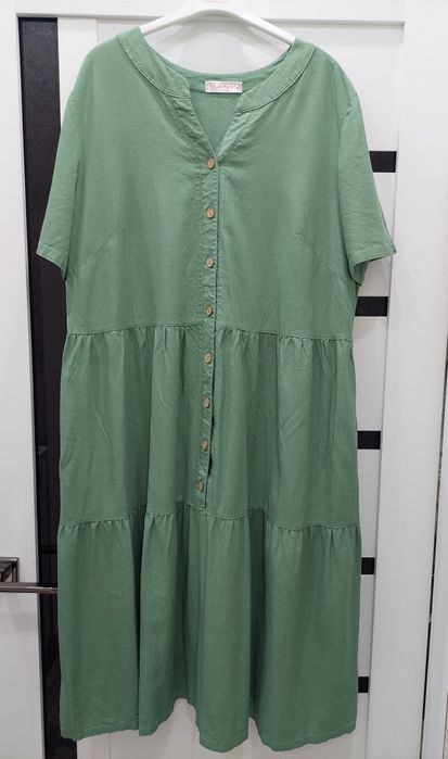 Продам платье. На фото разные модели.