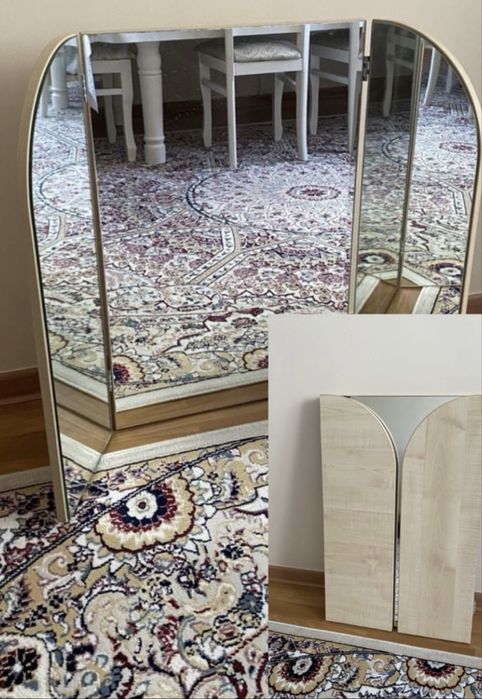 Продам зеркало трёхъярусное