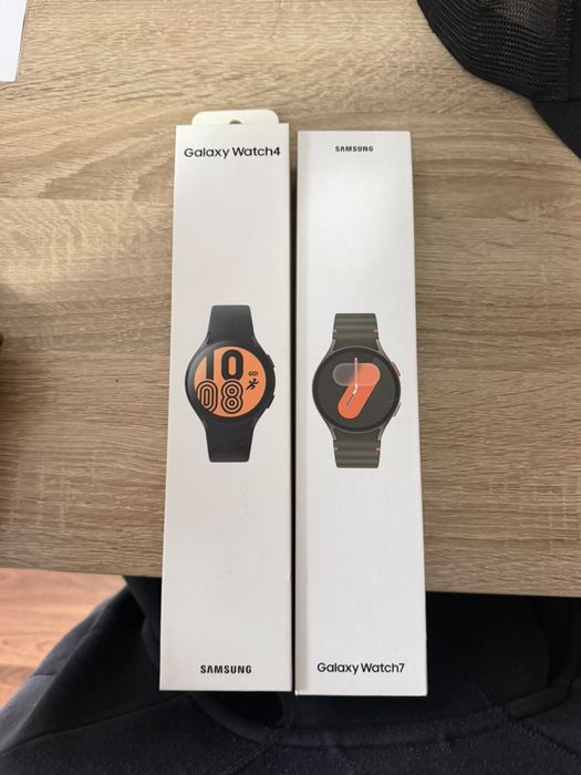 Galaxy smart bawatch 4 Galaxy smartwatch 7 Stare f oarte buna 44 - 40mm