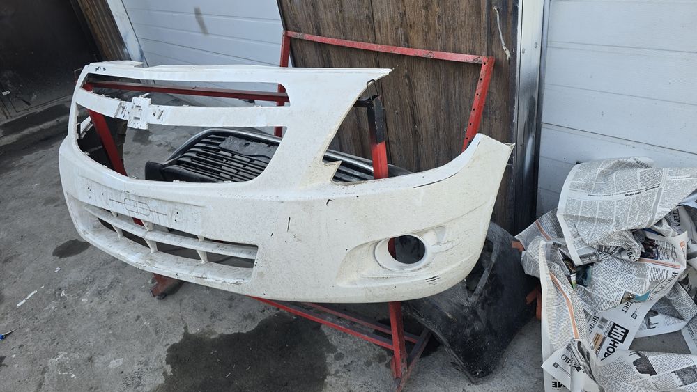 Передний бампер от Кобальт