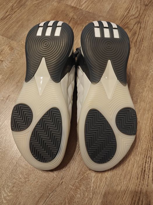 Adidas Harden Volume 7