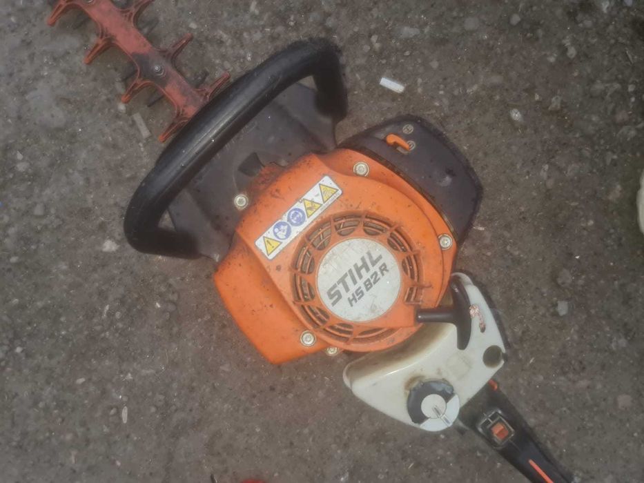 HS 82 R Masina de tuns Gard Viu 600MM STIHL