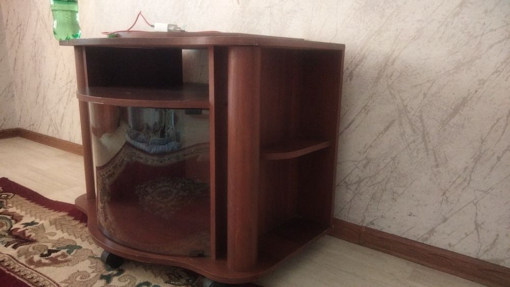 Отличная тумба!стьльная