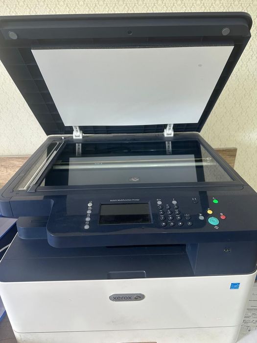 Xerox B1025 МФУ принтер