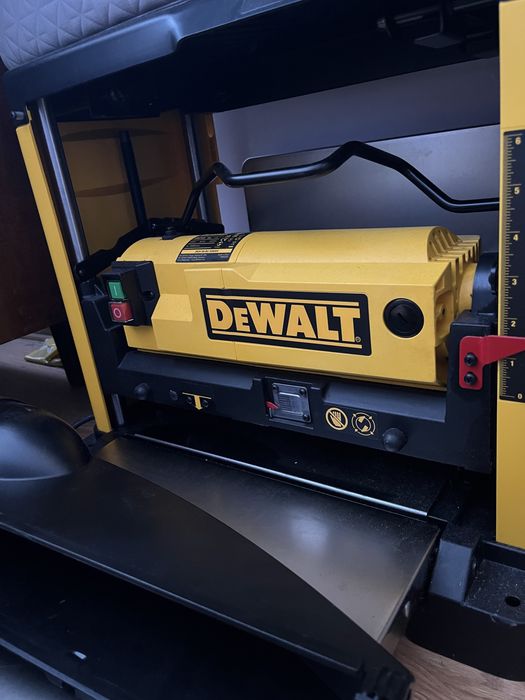 Щрайхмус DeWALT DW733