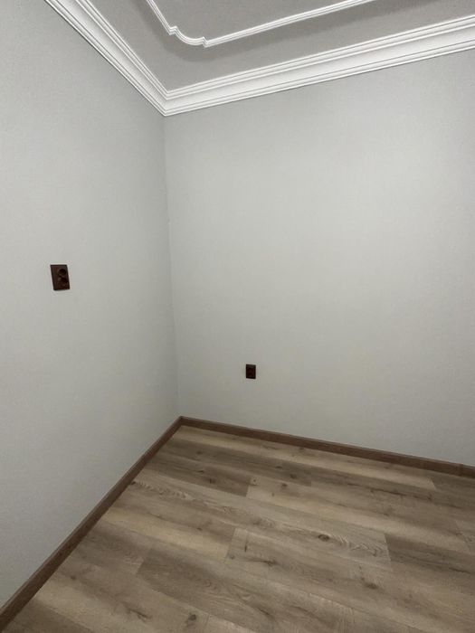 Продава се Двустаен апартамент в Силистра, Център - 55 кв.м за 1391 €/кв.м - Снимка #5