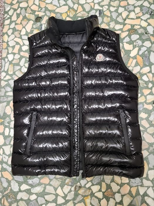 Moncler елек черен