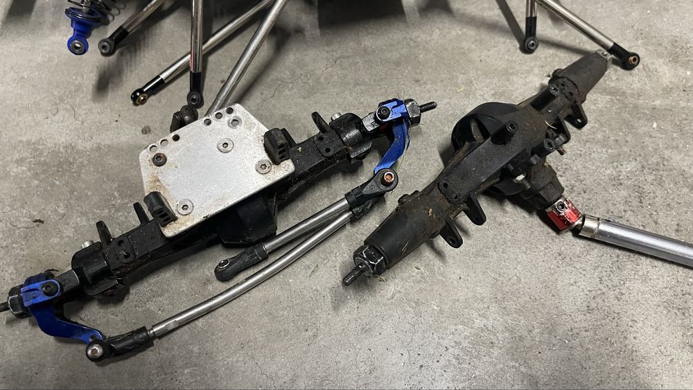 Componente automodel rc Traxxas, Axial