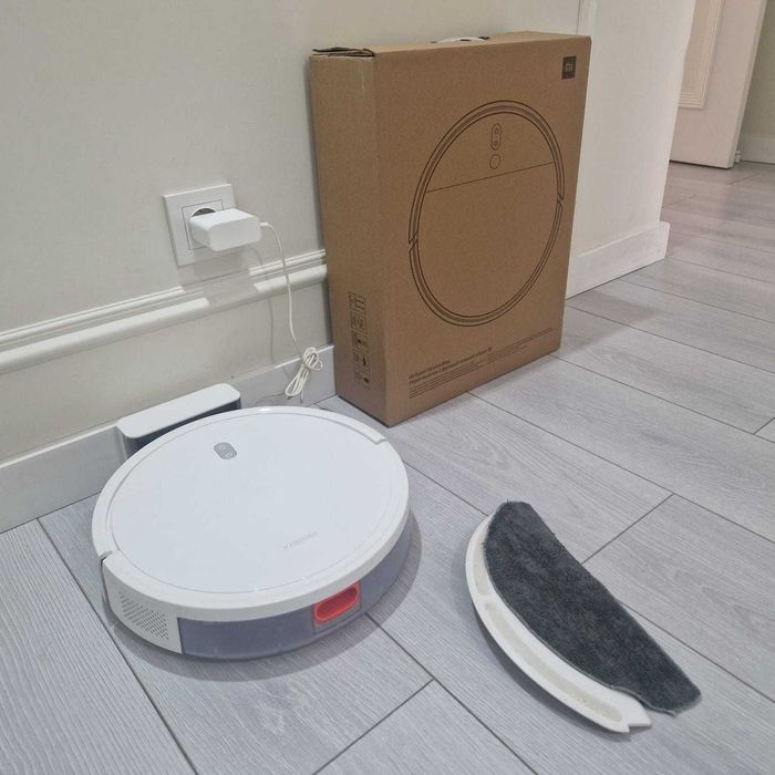 Робот пылесос моющий Xiaomi