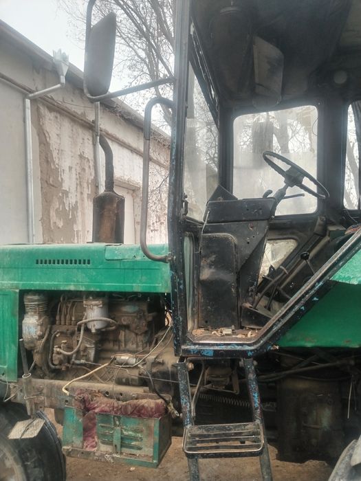 Mtz 1991 yil xolati zor hamma joyi ishlaydi ishga tayyorr