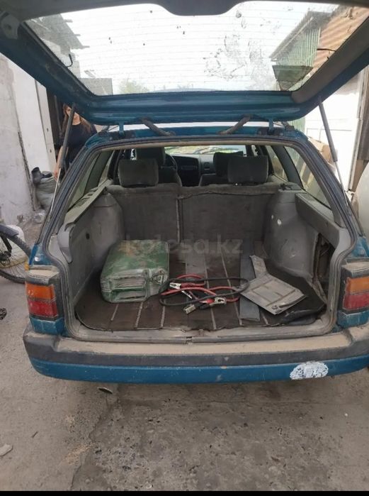 Volkswagen Passat 1991г