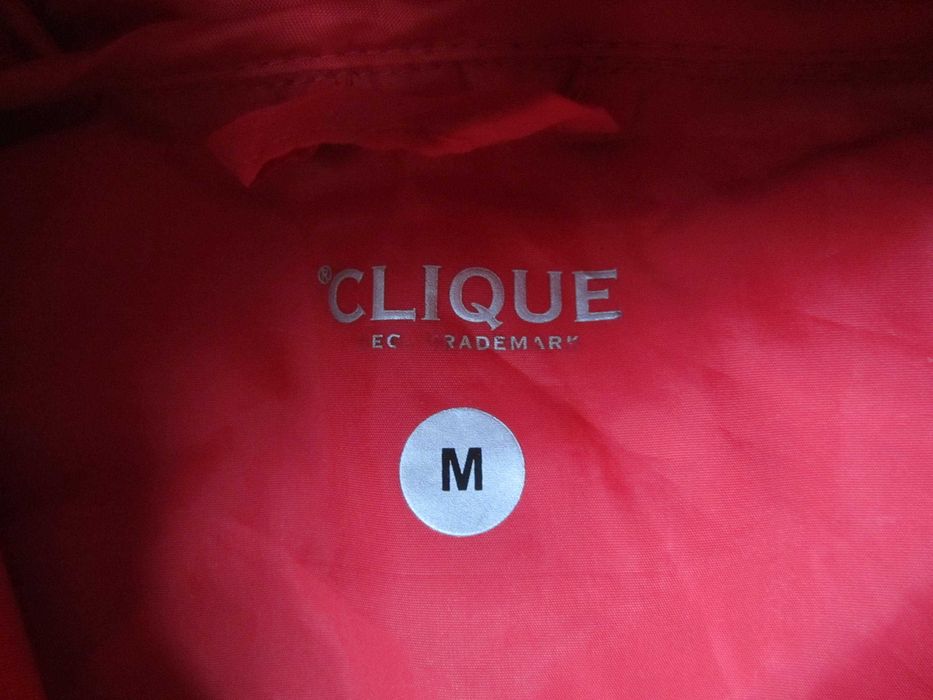 Geaca Clique masura M, poliester, gluga nedetasabila, stare f. buna