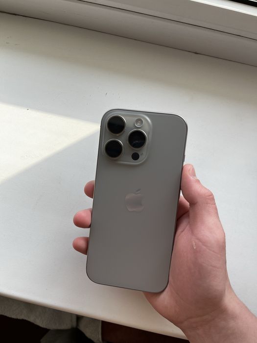 Iphone 16 Pro 128gb titan