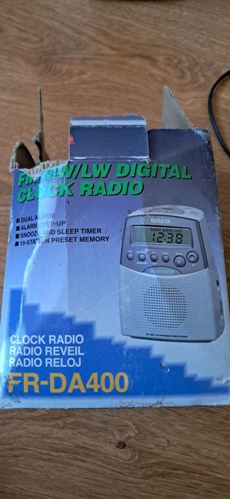 Radio ceas  Aiwa,Philips și ceas Piratron