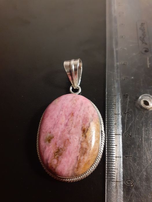 Pandantiv mare din argint cu rodonit