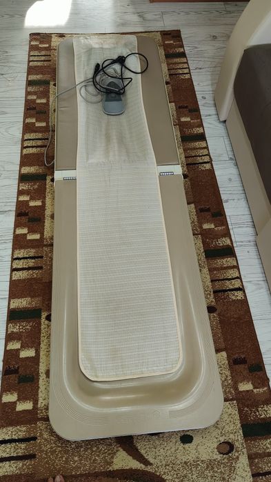 Продам массажную кровать