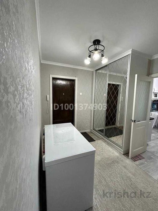 продается 3 ком квартира район 3 школа