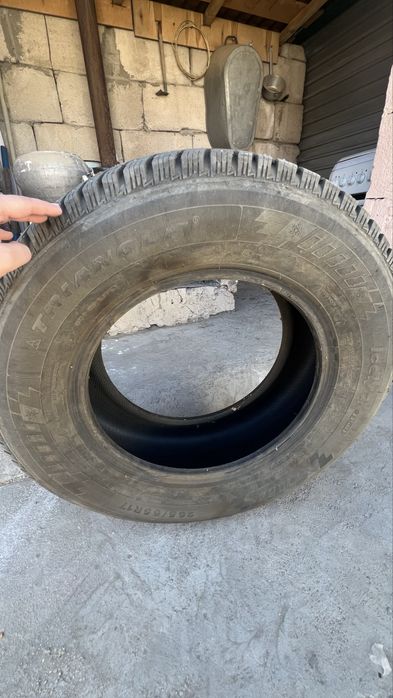 Продам шины Triangle Ice lynx 265/65/R17