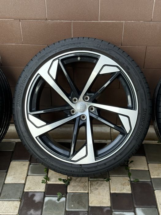 R22 от Audi q7 Ауди