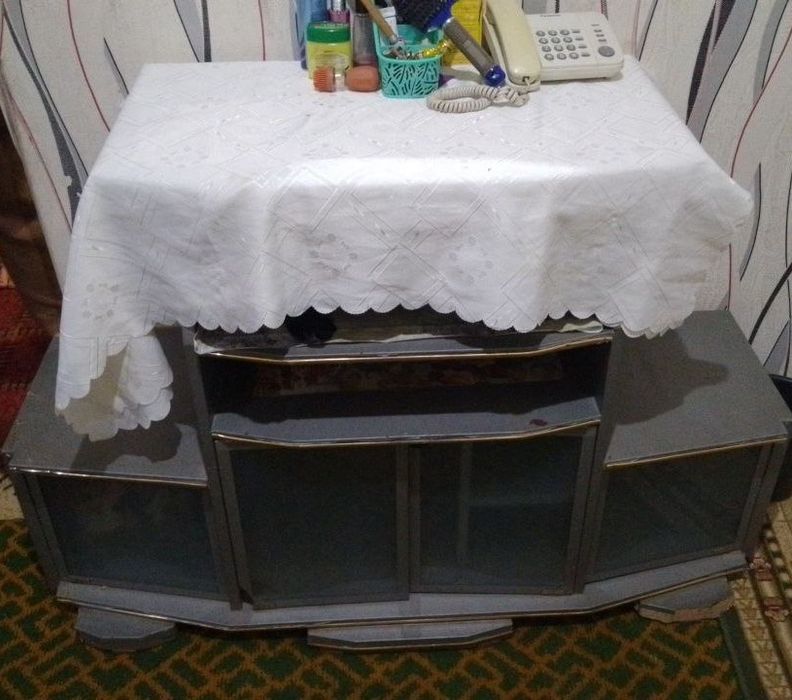 Тумба под телевизор