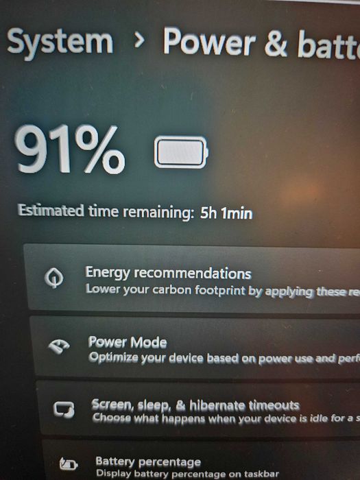 Компактен четириядрен лаптоп Lenovo  ThinkPad X390