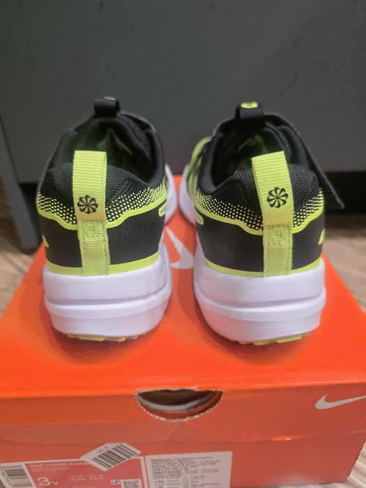 Оригинални детски маратонки  NIKE