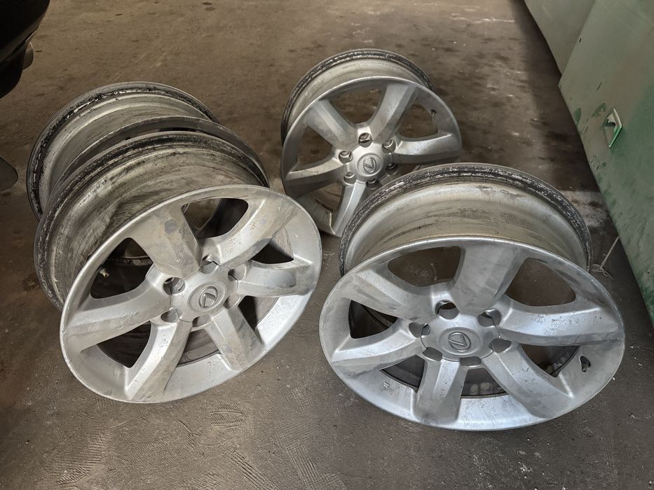 Диски комплект от Лексус GX460