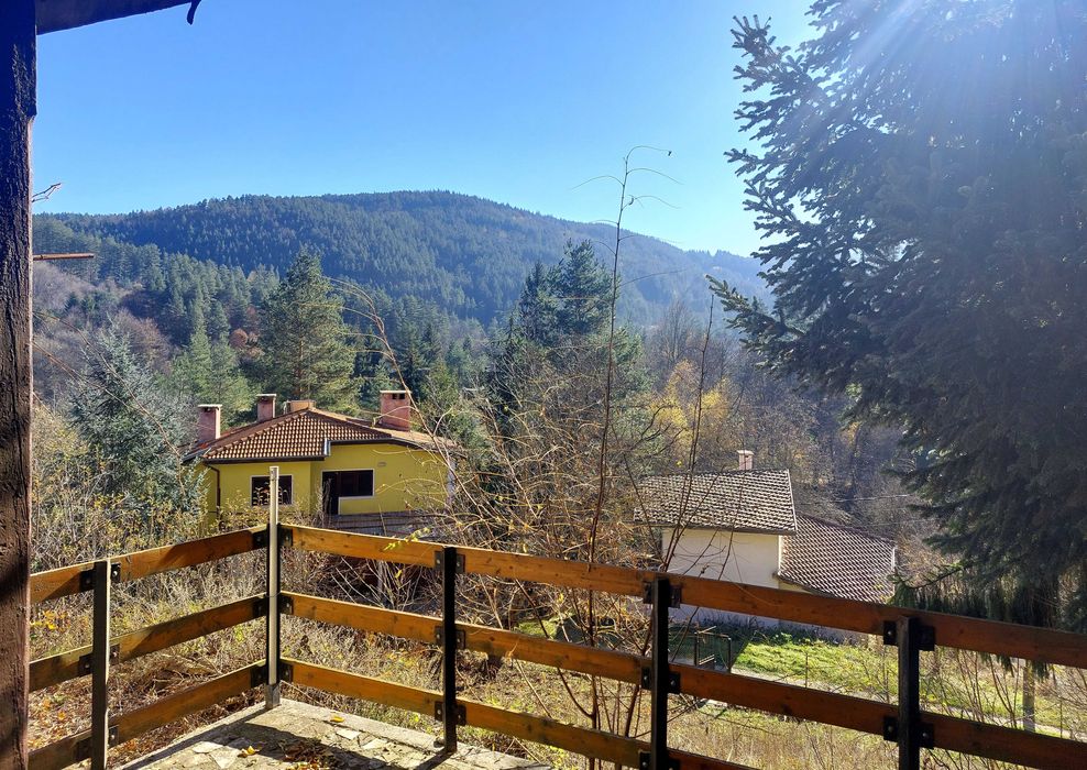 Продава се Къща в с. Борущица, Област Стара Загора - 99 кв.м за 428 €/кв.м - Снимка #1