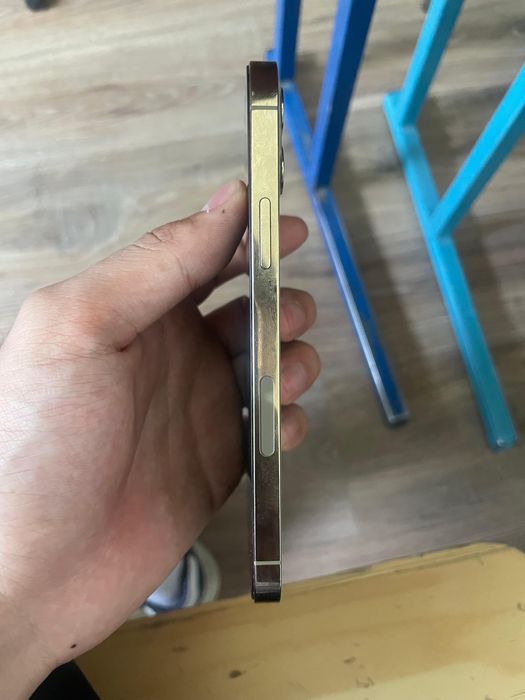 IPhone 12 pro обмен айфон 13