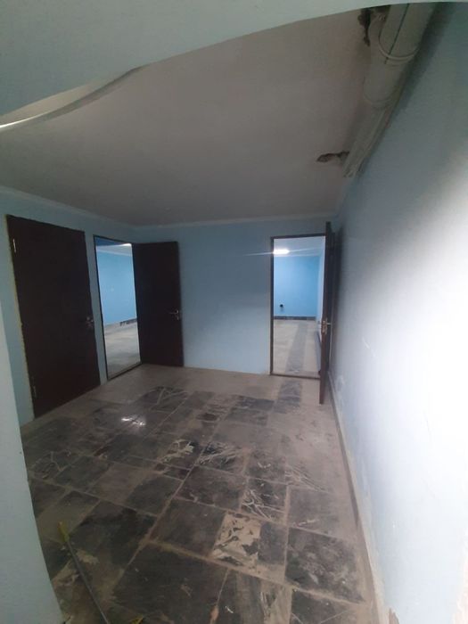 Янги бозор ёнида магазин (офис) сотилади