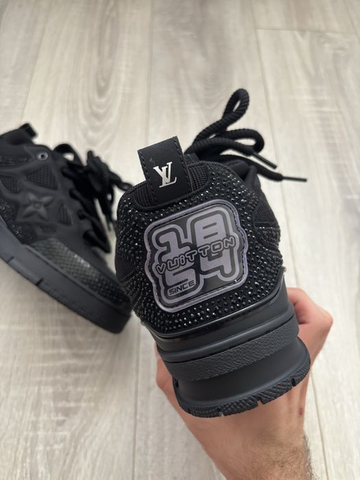 LV Skate Svarovski
