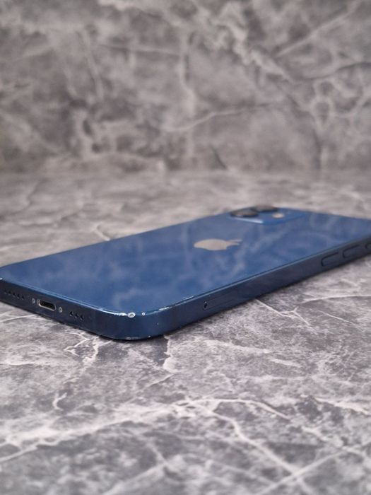 Iphone 12(64 GB)
