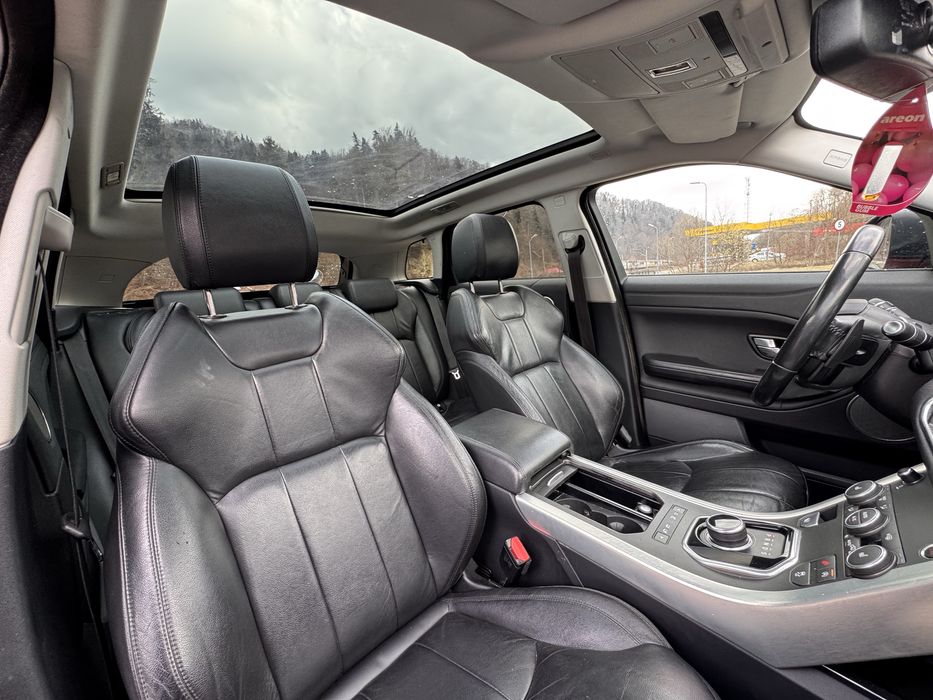 Range Rover Evoque 2.0d Facelift 2017 fara avarii impecabil