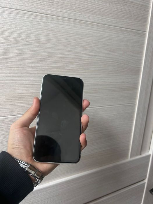 Обмен айфон хр только обмен