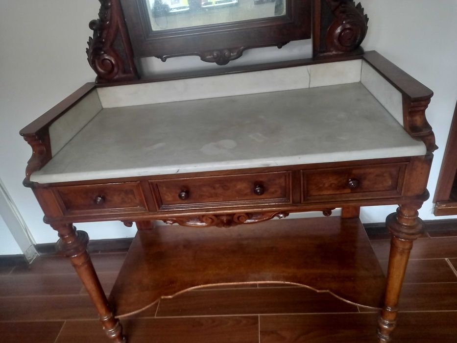 masa de toaleta anticariat