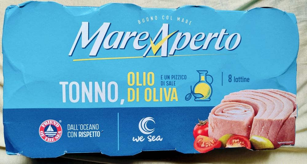 Conserve Ton in ulei măsline.