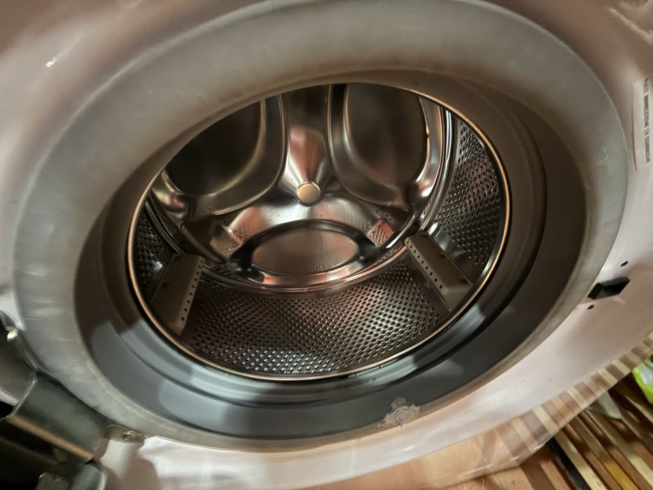 Продам стиральную машинку