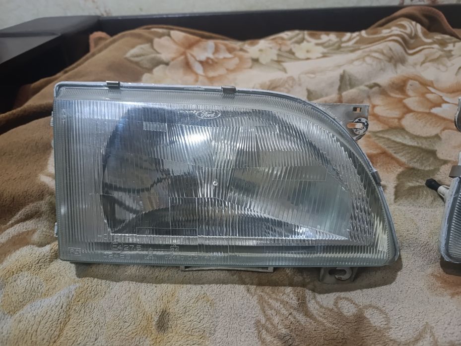 Фары на форд транзит