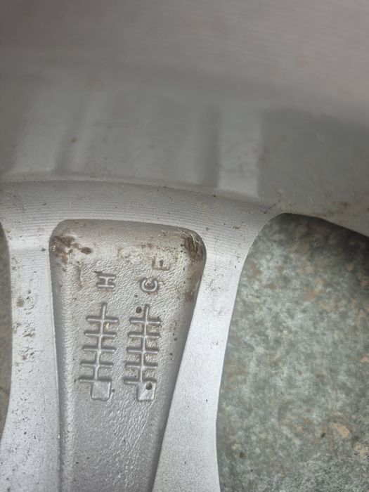 Jenti Noi Aliaj     .