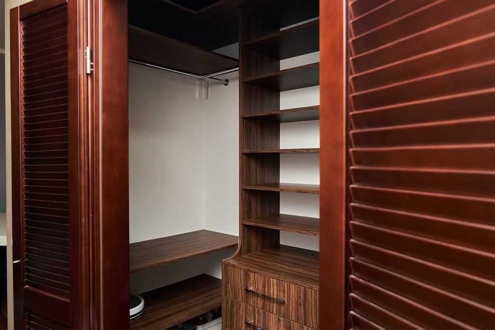 Продава се Двустаен апартамент в София, Център - 74 кв.м за 1784 €/кв.м - Снимка #9