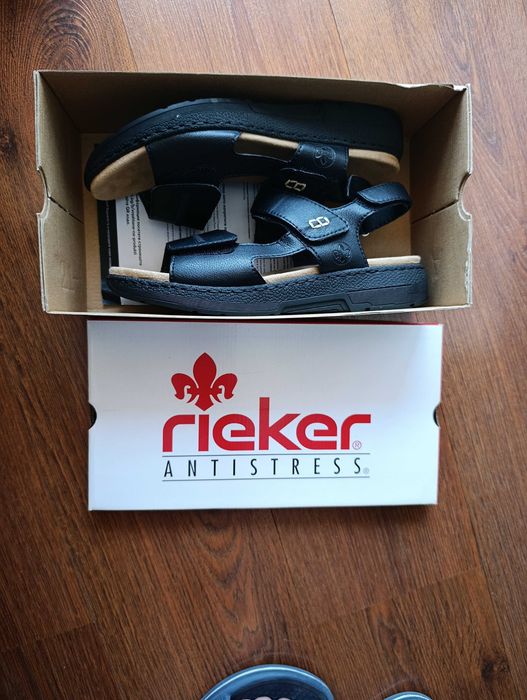 Дамски сандали rieker